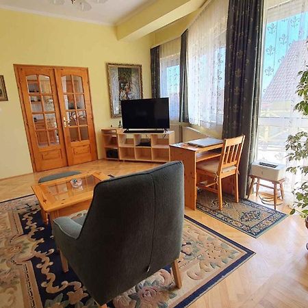 Apartment In Fonyod/Balaton 18580 Ngoại thất bức ảnh